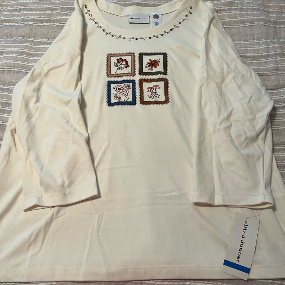 quarter sleeve top